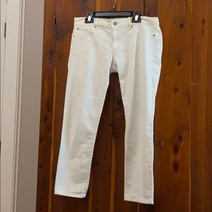 white legging jeans